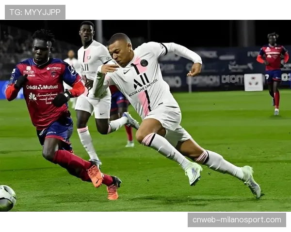 巴黎圣日耳曼3月首战客战斯特拉斯堡，MNM组合冲击榜首