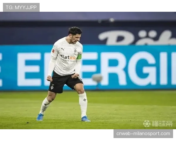 教练动态：门兴格拉德巴赫宣布与主帅续约至2028年